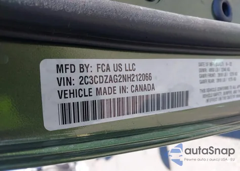 2022 Dodge Challenger Sxt z USA, uszkodzony, nr VIN 2C3CDZAG2NH212066